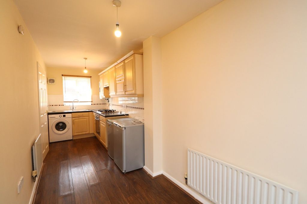 Property photo 3 of 14 Picture No. 25