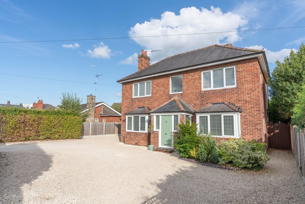 Property photo 1 of 30