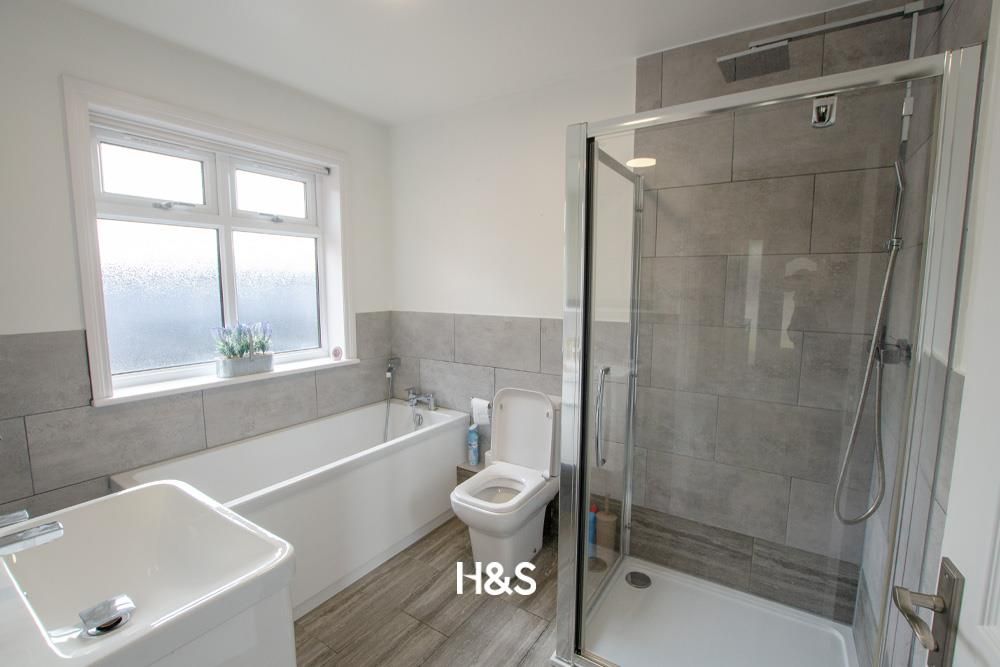 Property photo 2 of 11 11 Clifton - Bath.Jpg