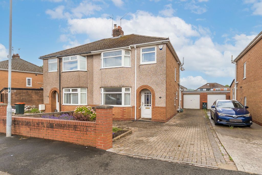 Property photo 1 of 24