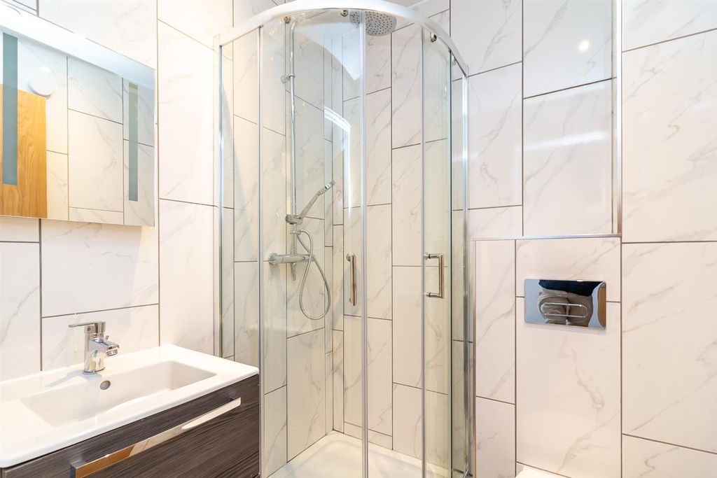 Property photo 3 of 24 794H30Qr9Ucwsdwzwjyi-W.Jpg