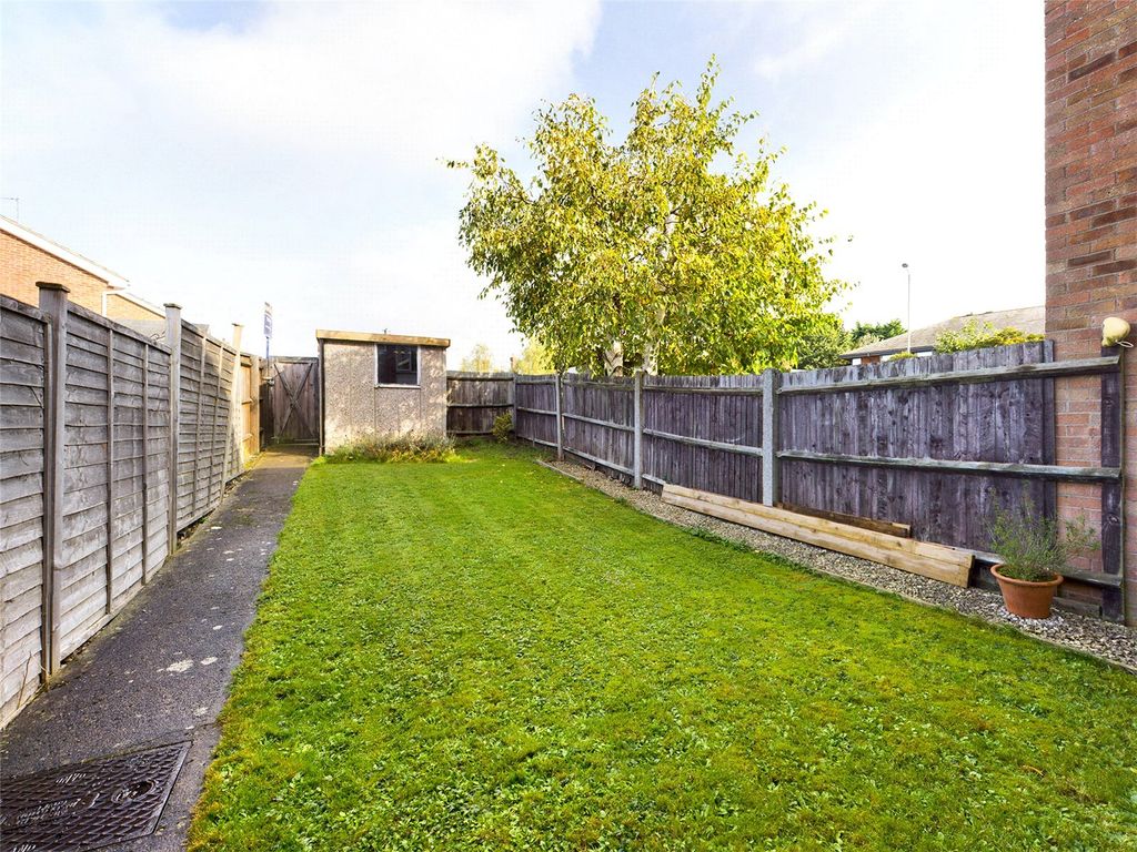 Property photo 2 of 14 Garden