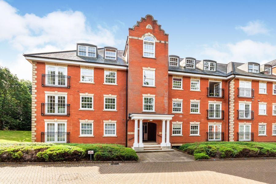 Property photo 1 of 12 3Aa41996-2A21-41c2-A