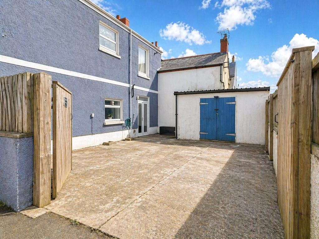 Property photo 1 of 11 Picture No. 15