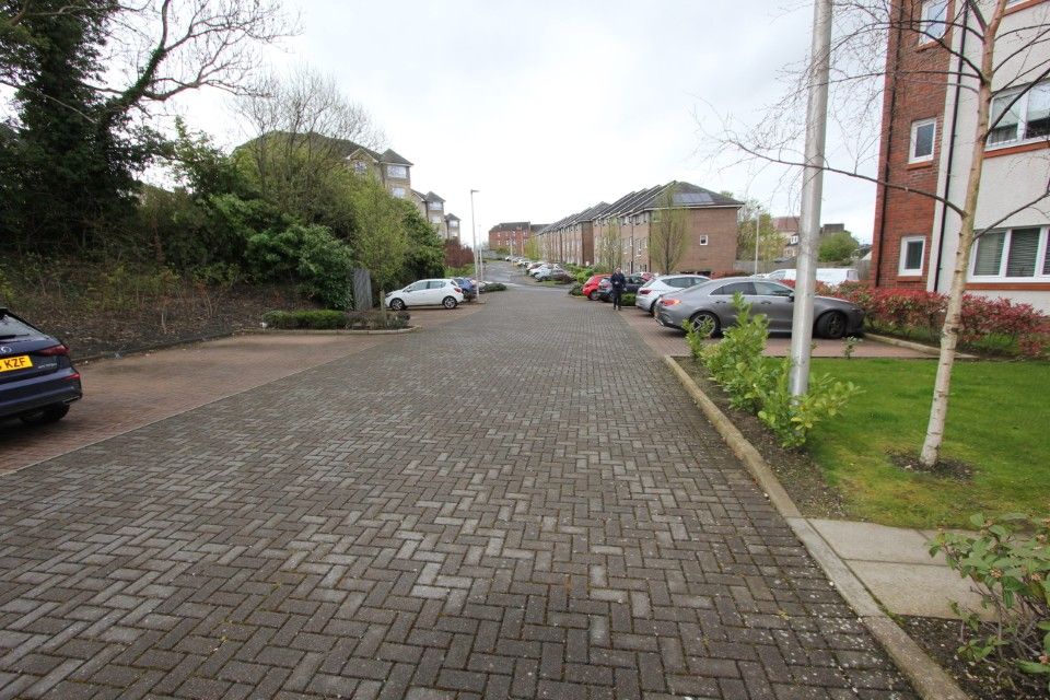 Property photo 3 of 19 Residents Parking