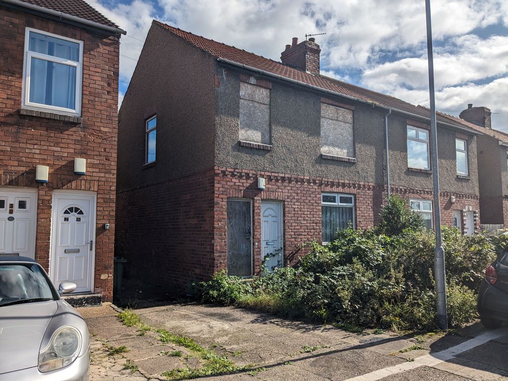 Property photo 1 of 6