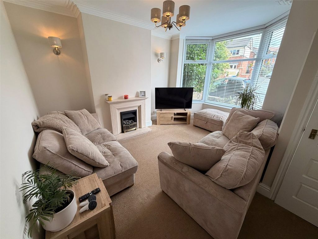 Property photo 2 of 13 Picture No. 09