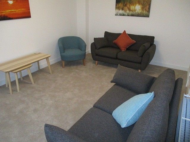 Property photo 2 of 28 4