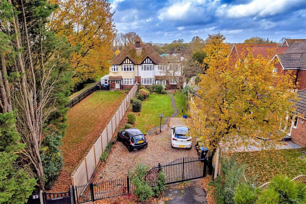 Property photo 1 of 41 85 High Road Aerial (9).Jpg