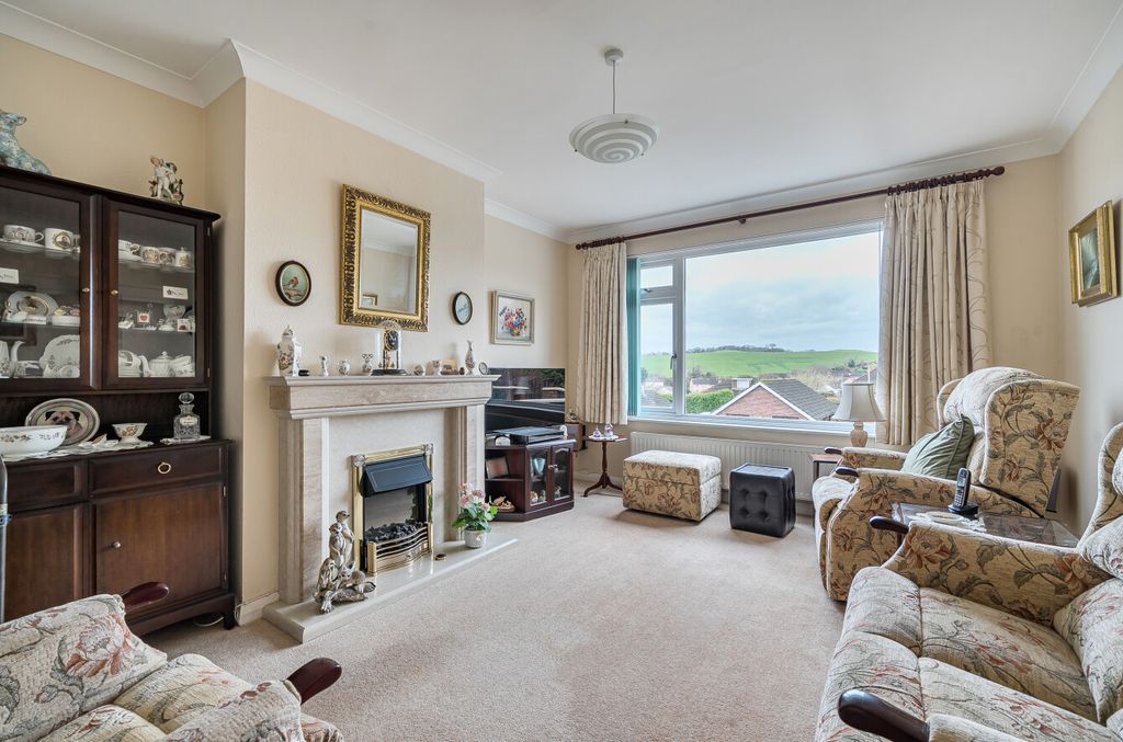 Property photo 3 of 23 3 - 1406649-4-6980A0F...