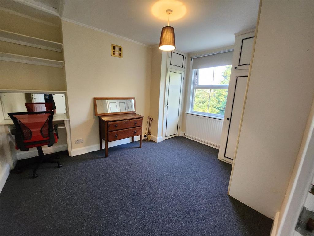 Property photo 1 of 5 Lounge.Jpg