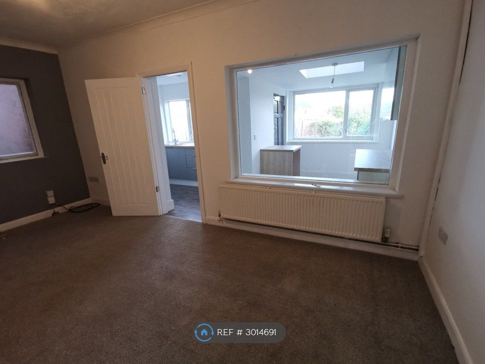 Property photo 3 of 13 Back Room