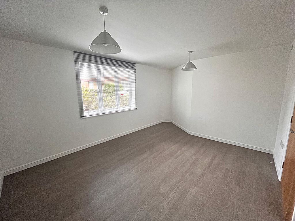 Property photo 3 of 9 Lounge View 1