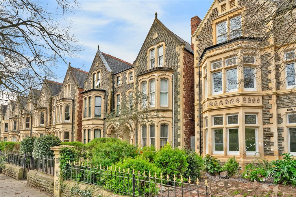 Property photo 1 of 28 Untitled-7.Jpg