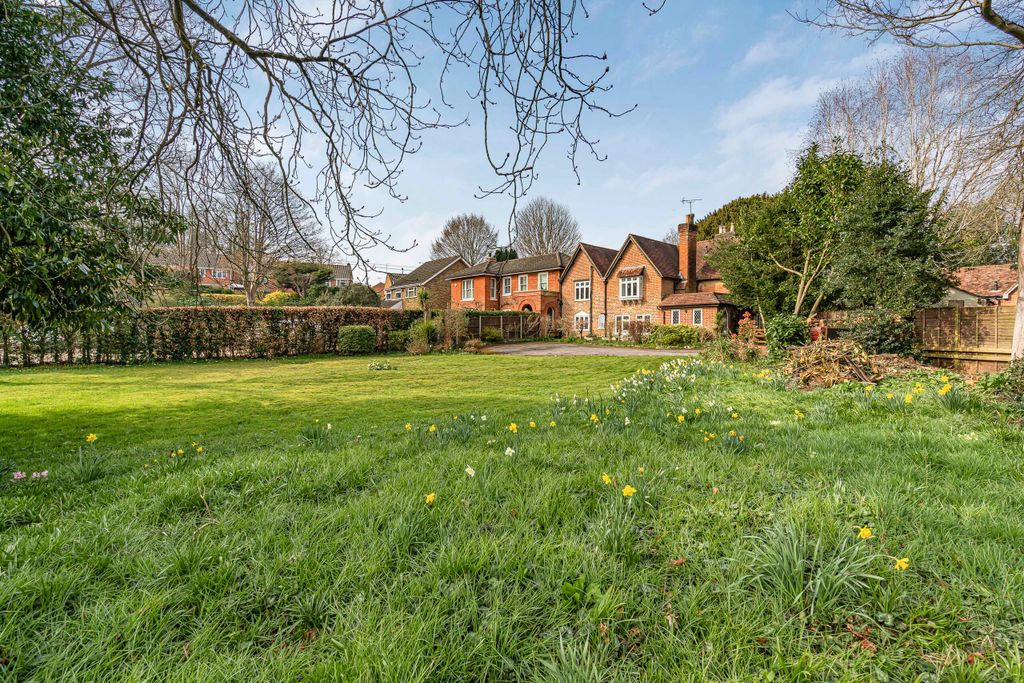 Property photo 2 of 32 3_49674