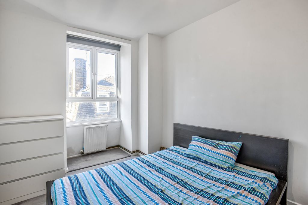 Property photo 3 of 11 Picture No. 05