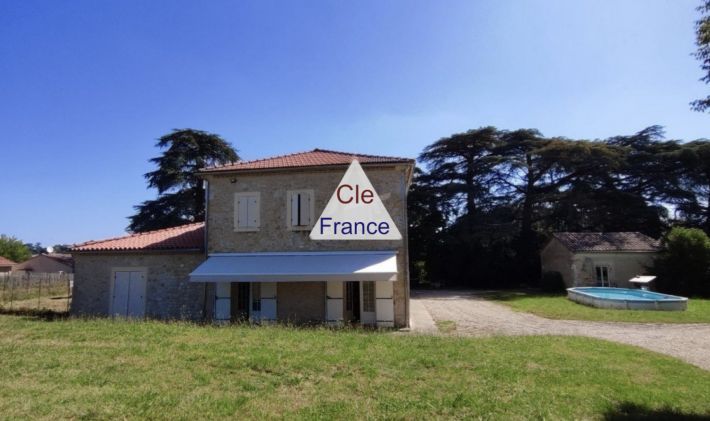 Property photo 2 of 15