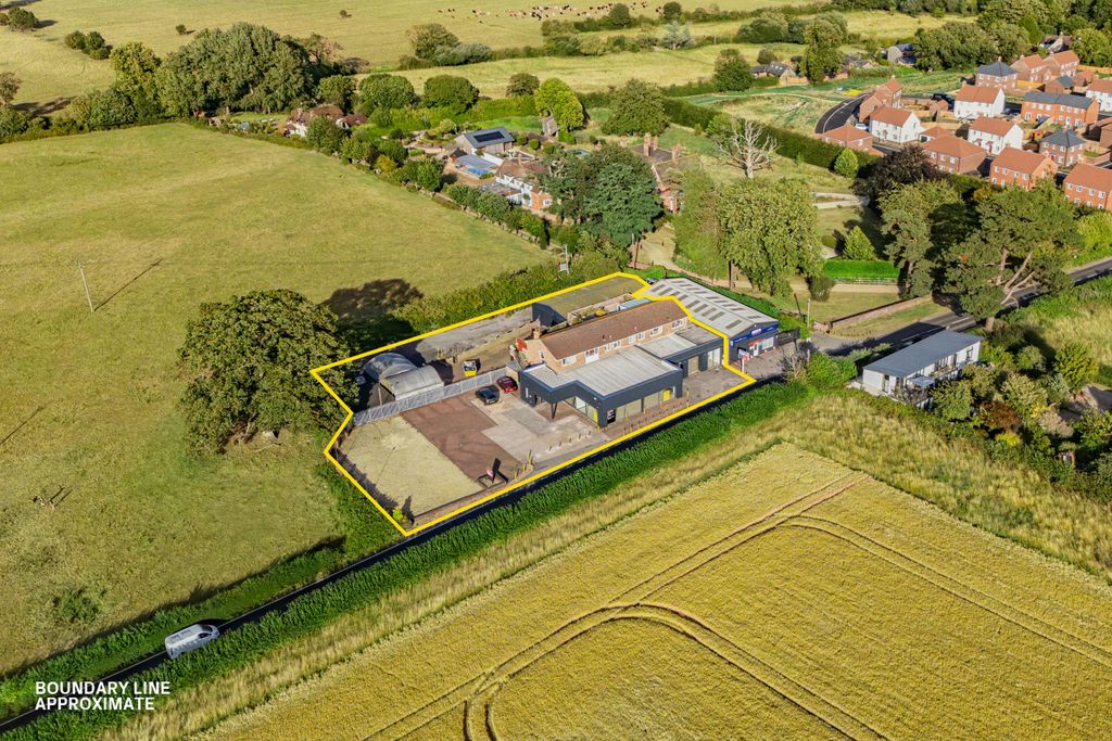 Property photo 1 of 14 Ktr Hosue Annotated Stills_01_1920 x 1280.Jpg