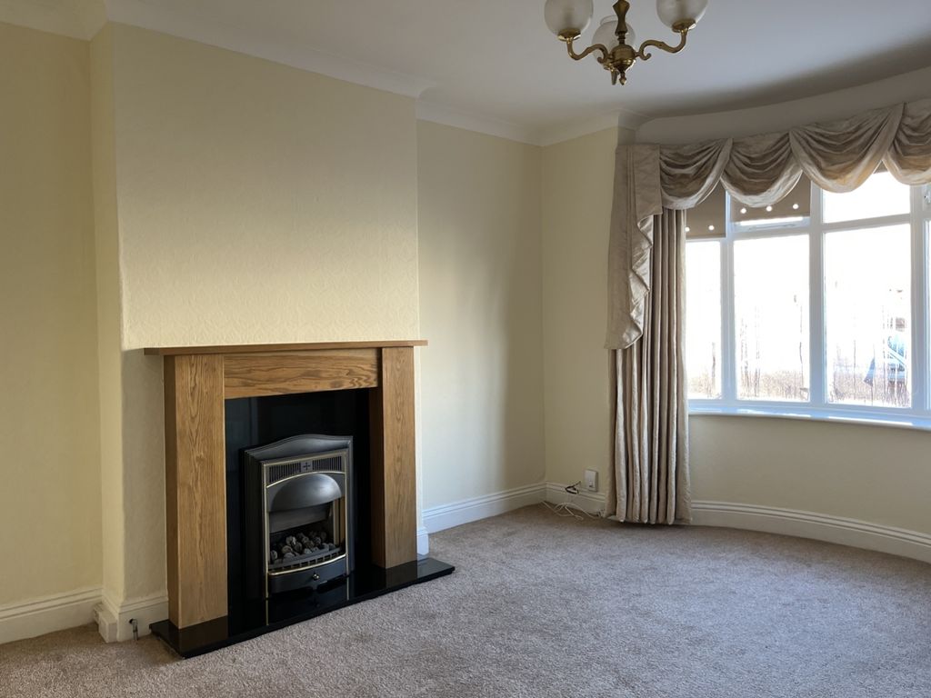 Property photo 2 of 5 21 Grantham 1