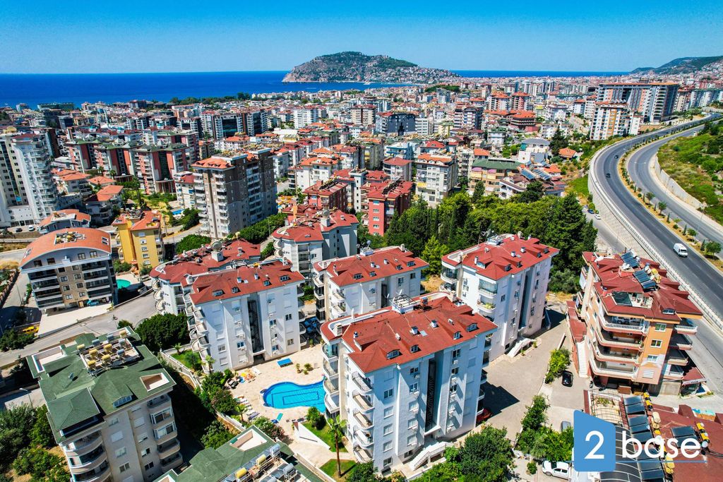 Property photo 1 of 40