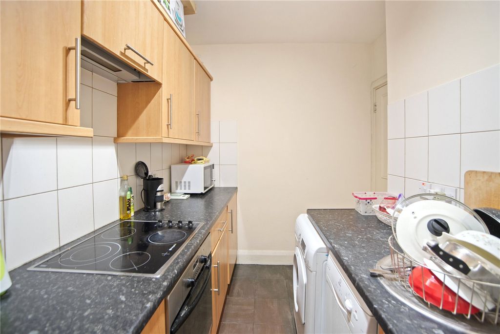 Property photo 3 of 6 Picture No. 06
