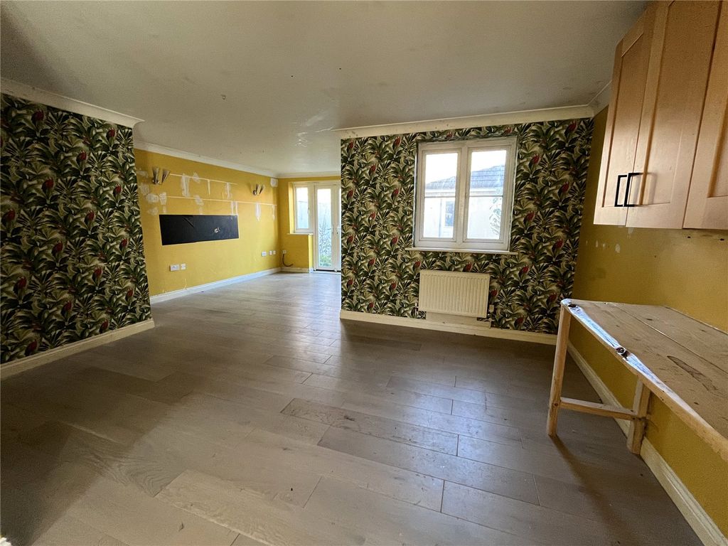 Property photo 3 of 16 Picture No. 20