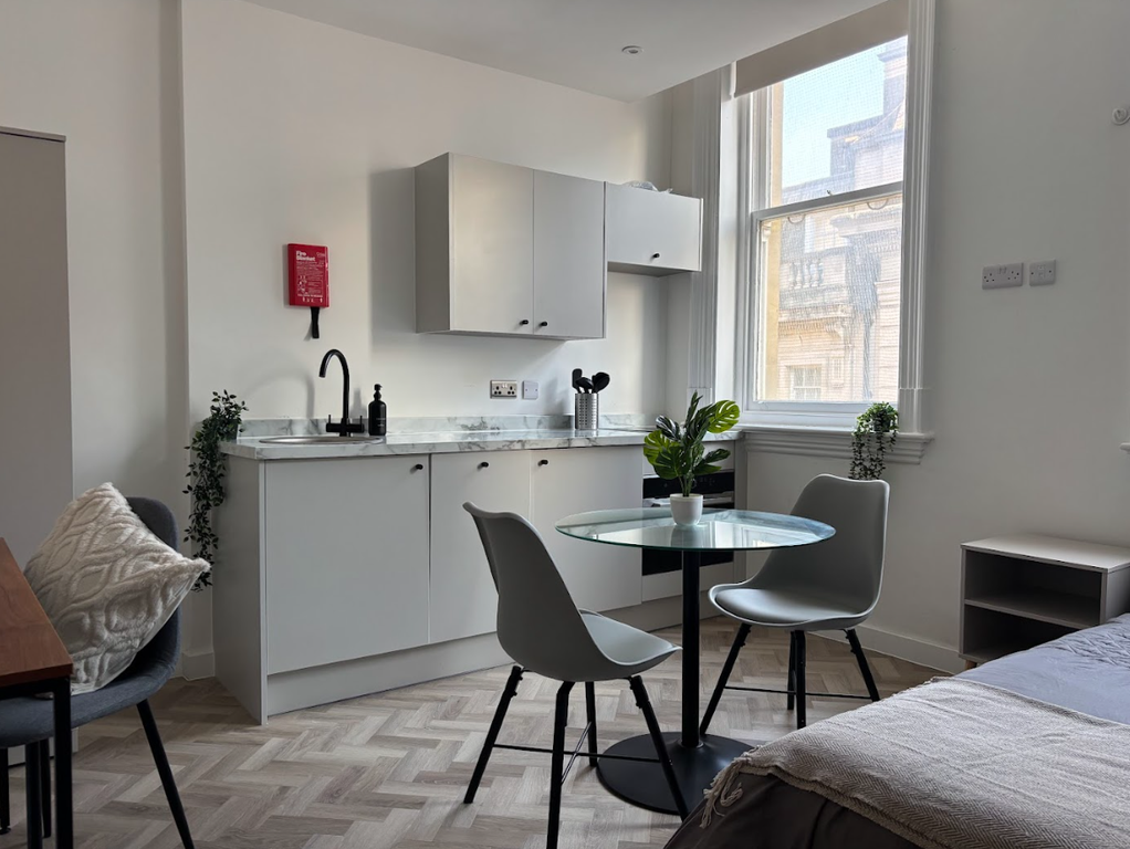 Property photo 2 of 7