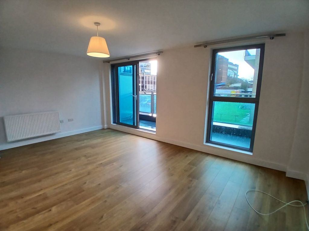 Property photo 3 of 7