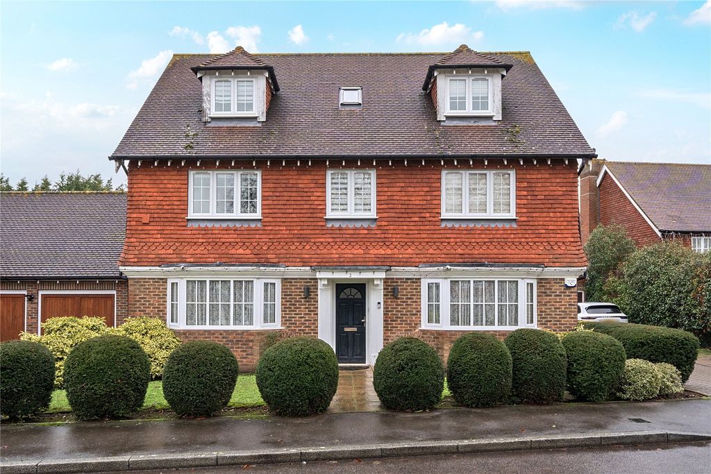 Additional image 37 of 6 bed country house for saleSandringham Drive, Dartford, Kent DA2