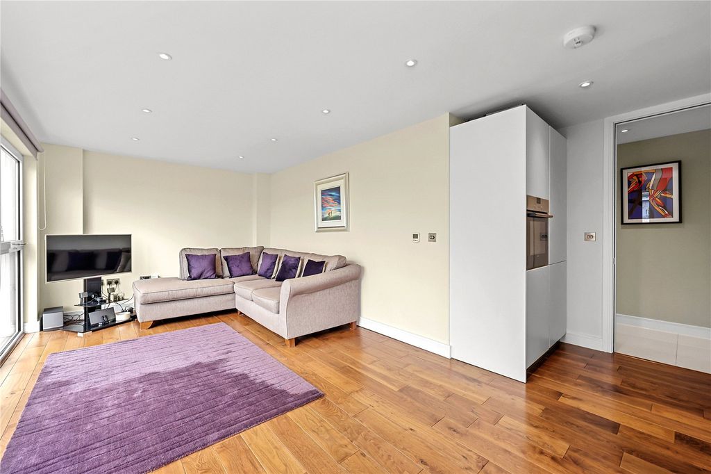 Property photo 2 of 11 Picture No. 39