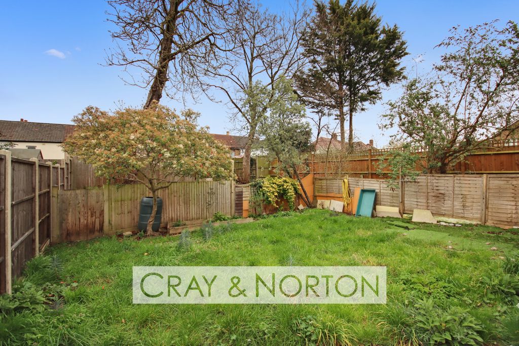 Property photo 1 of 8 Photo 2