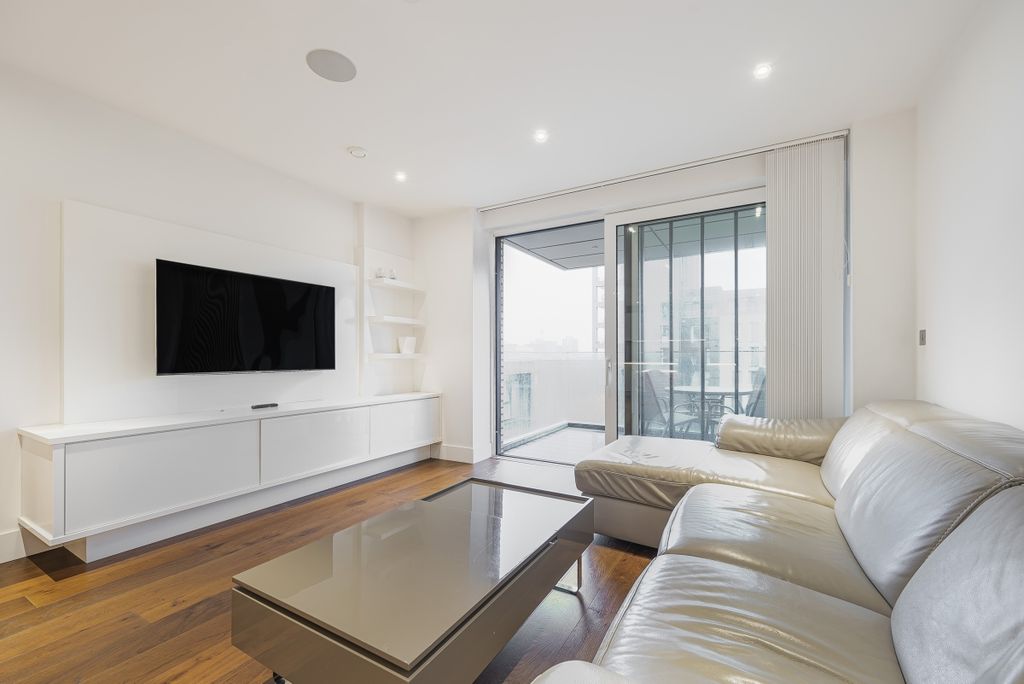 Property photo 2 of 10 1069686 (1)