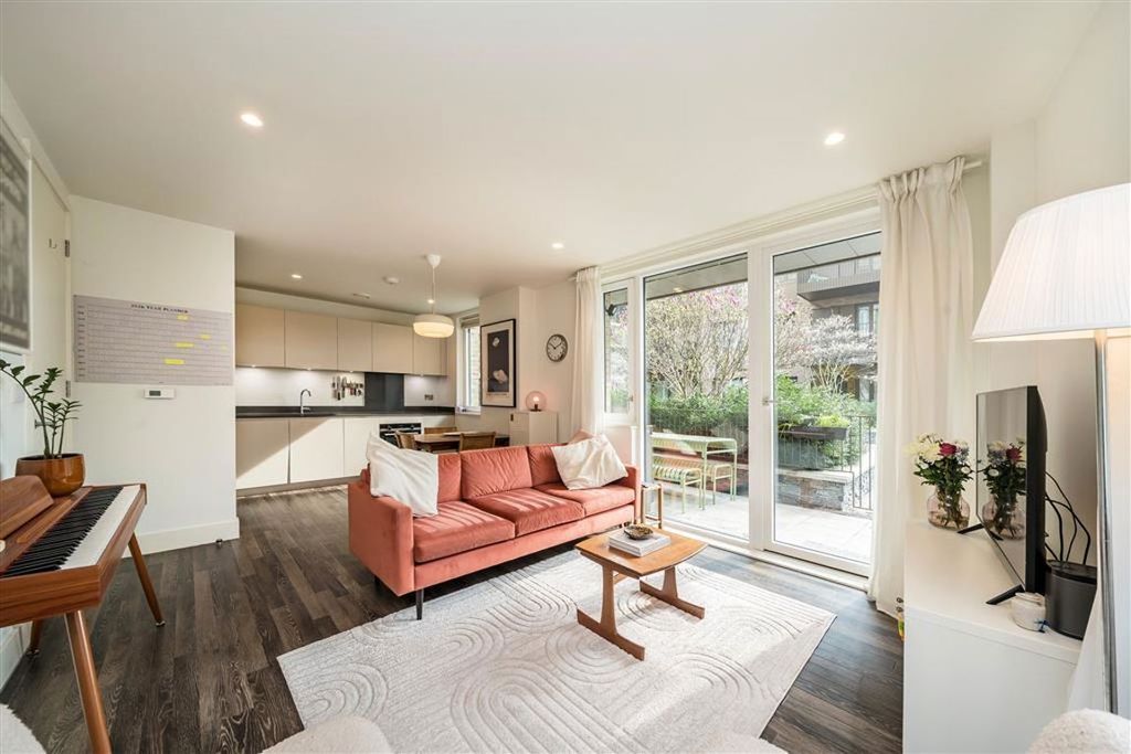 Property photo 3 of 7