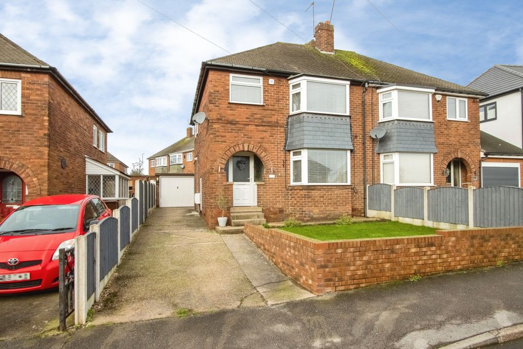 Property photo 1 of 15 The Property