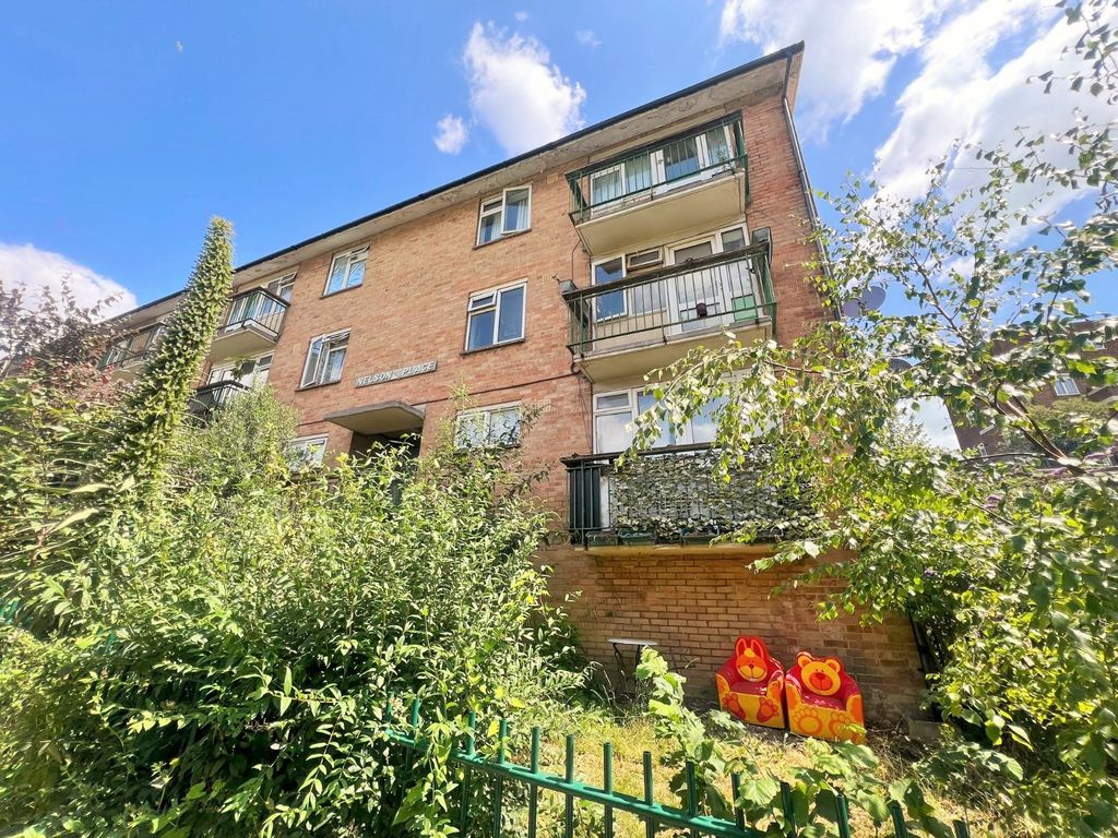 Property photo 1 of 3 2