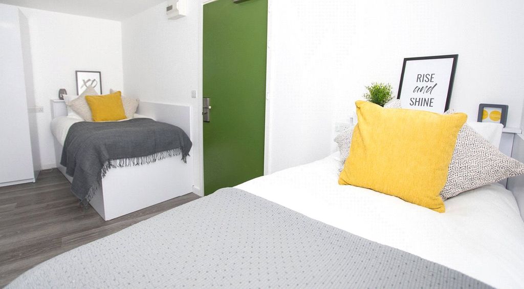 Property photo 1 of 12 Picture No. 06