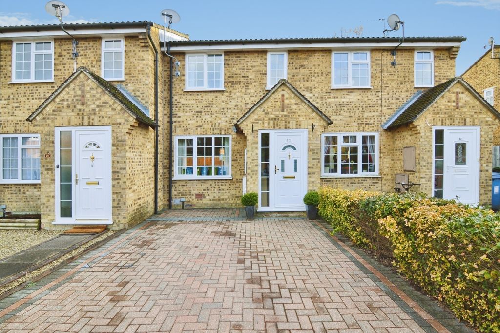 Property photo 1 of 11