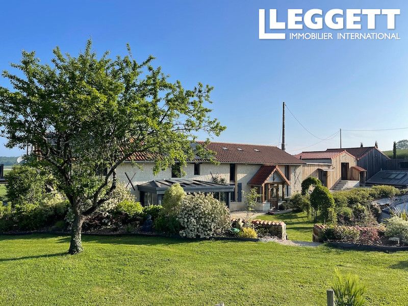 Property photo 1 of 10