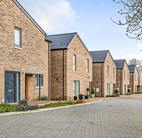 Property photo 1 of 3