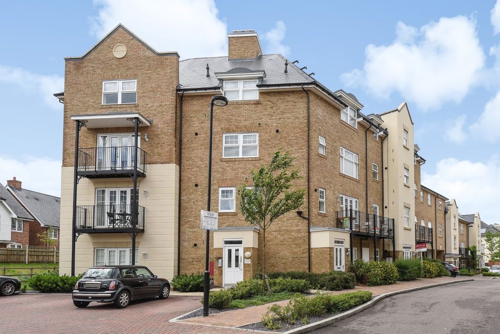 Property photo 2 of 6 External