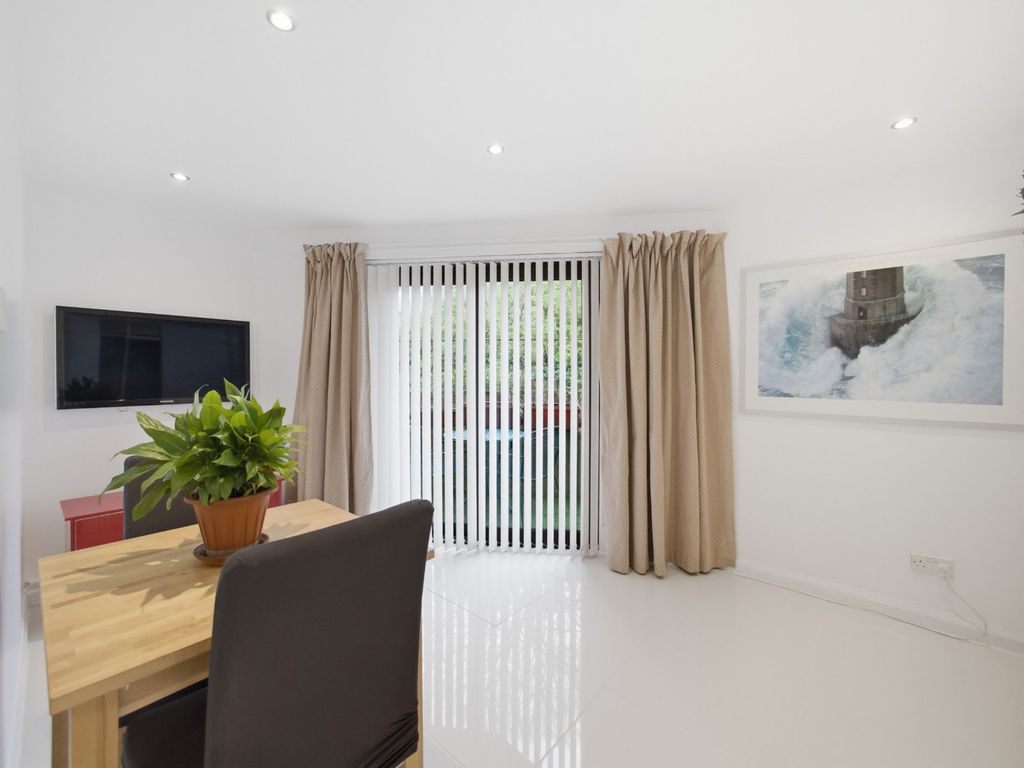 Property photo 2 of 15 Picture 2