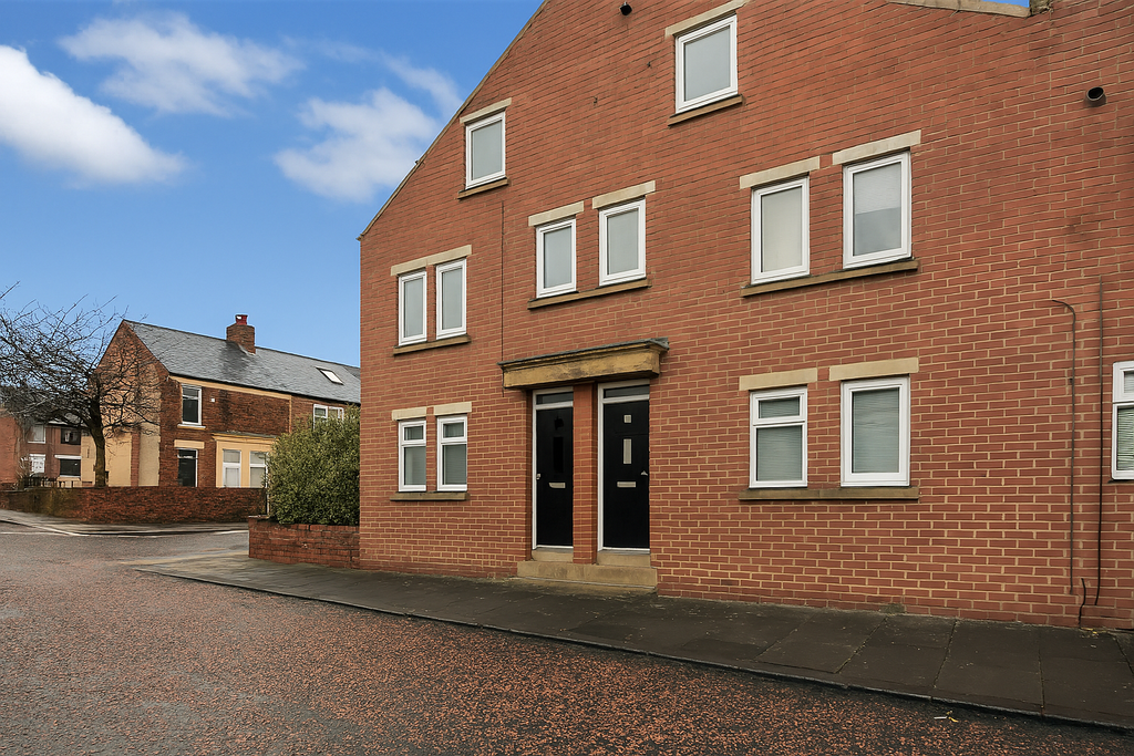 Property photo 2 of 3