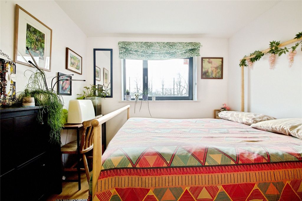 Property photo 2 of 12 Picture No. 09