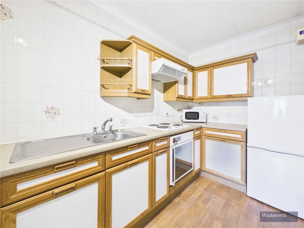 Property photo 2 of 14 Picture No. 03