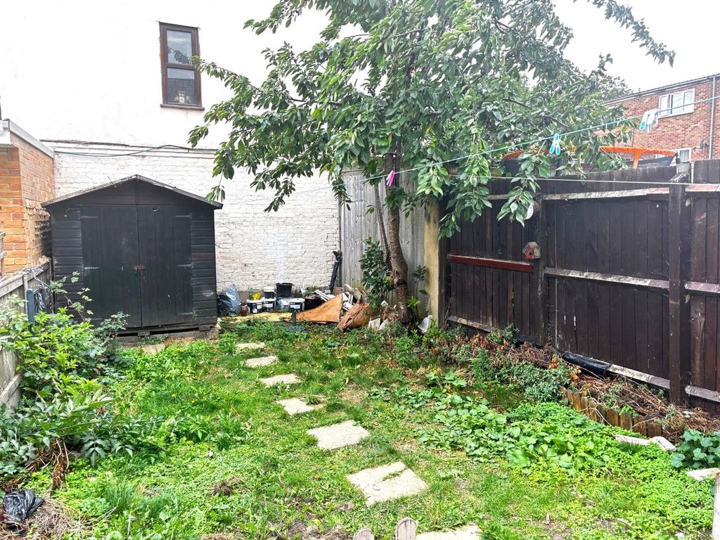 Property photo 2 of 6 1.Jpg