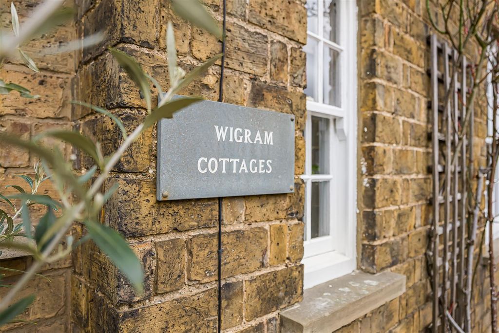 Property photo 2 of 29 40_74544.Jpg