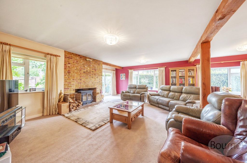 Property photo 2 of 25 Picture No. 28