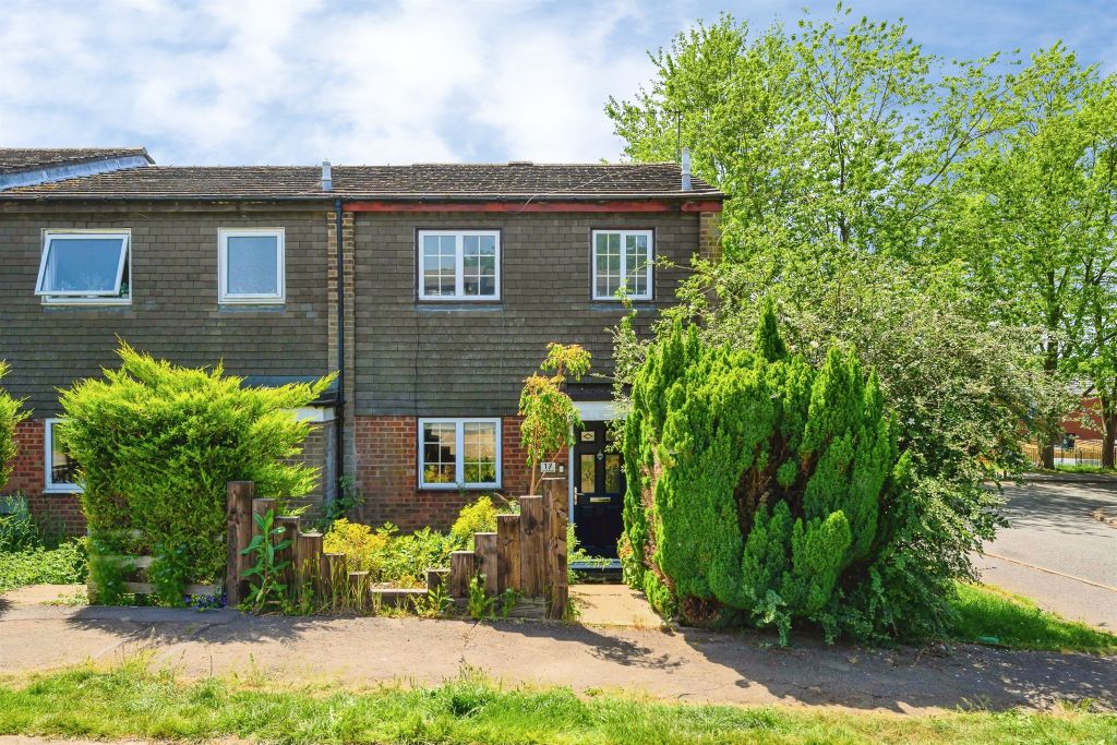Property photo 1 of 16