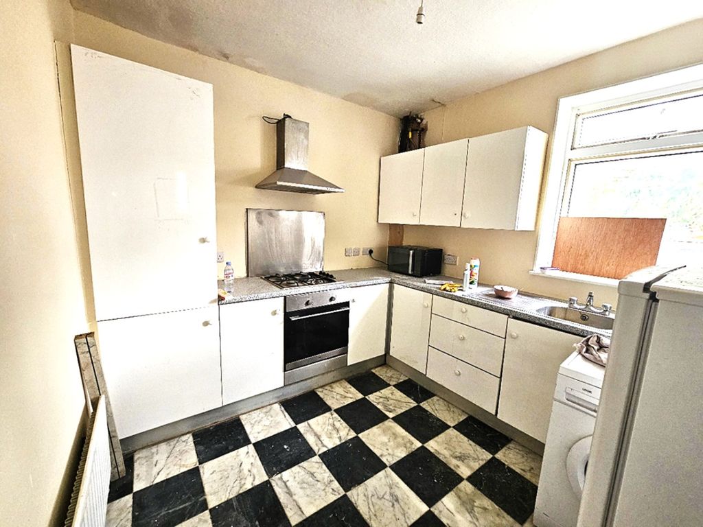 Property photo 2 of 4 20250607_143424