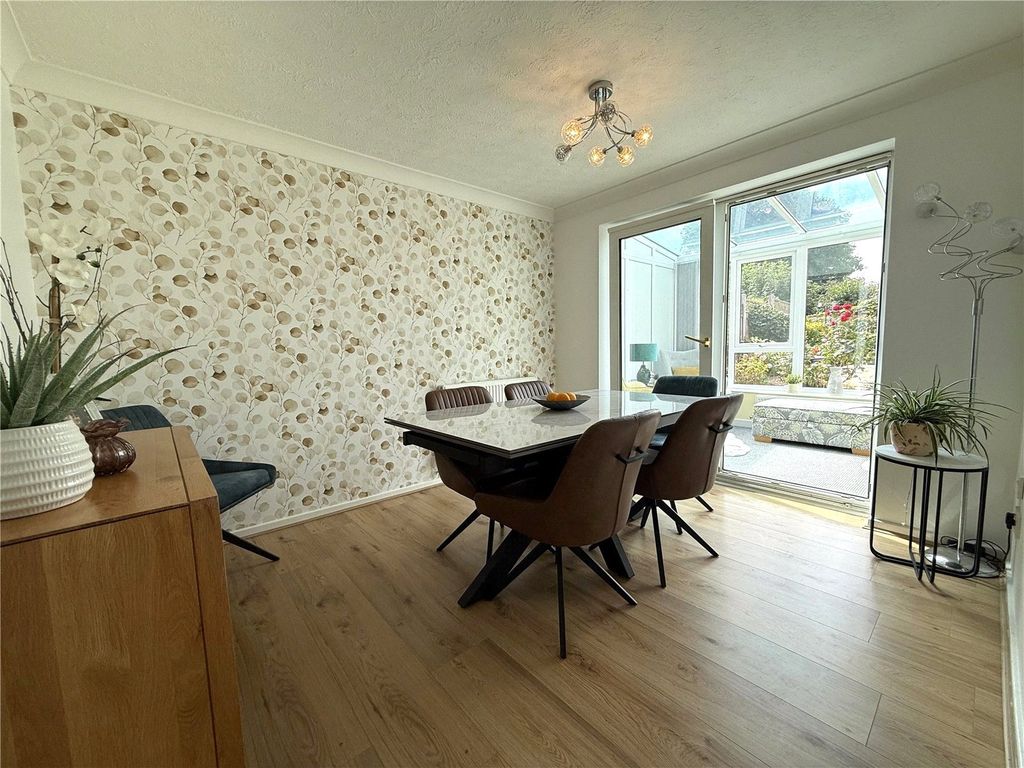 Property photo 3 of 23 Picture No. 57